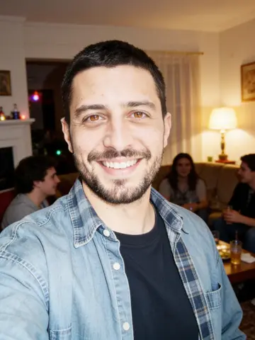 Emre · 90s Snapshot